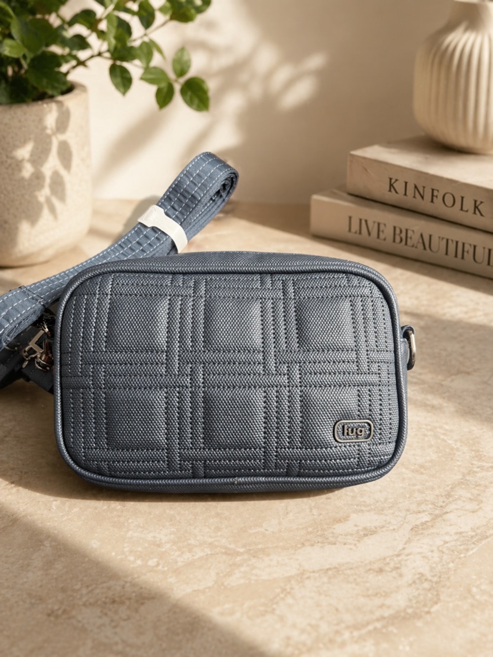 Lug Mingle Matte Lux Indigo Blue